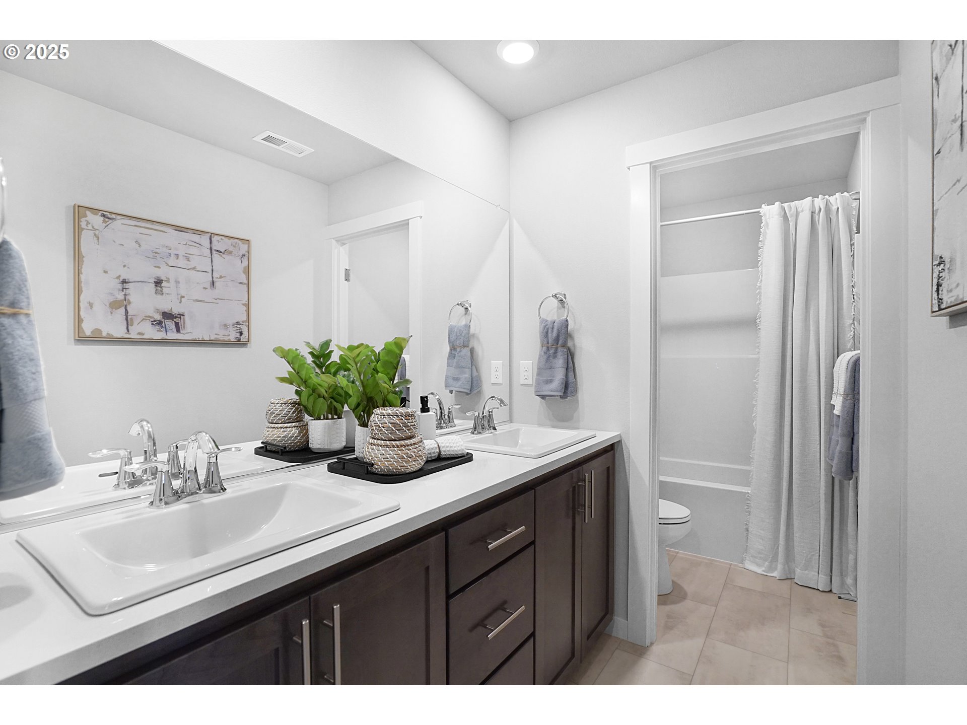 33362 Southwest Rokin Way Scappoose, OR 97056 - Photo 2 of 22