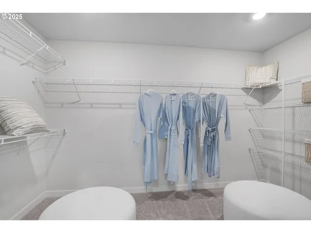 $562,400 | 33362 Southwest Rokin Way, Scappoose, OR 97056