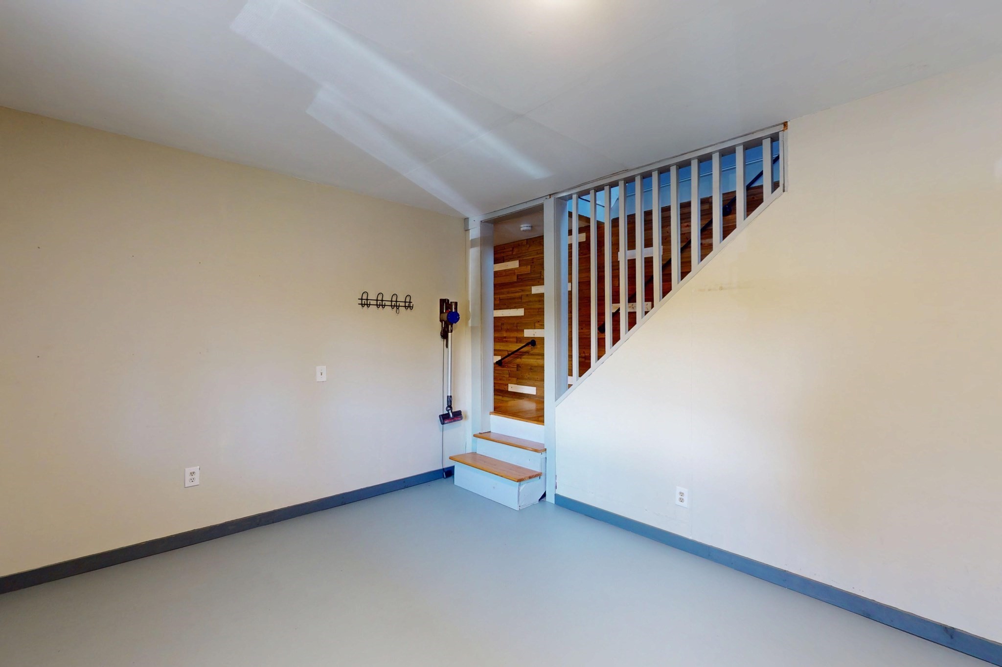 86 East Buckland Road Shelburne Falls, MA 01370 - Photo 7 of 42 Gallery Image 7