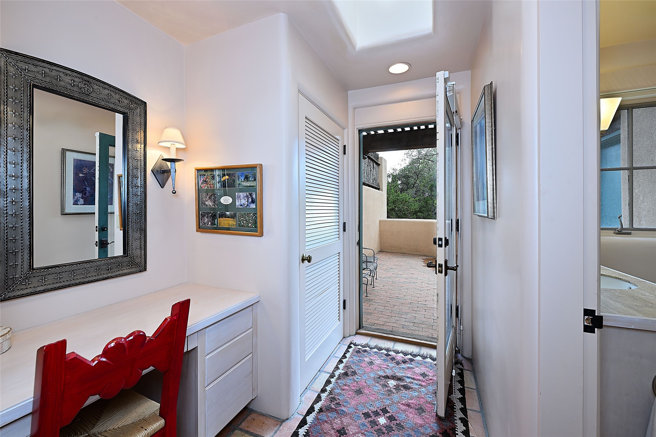 1275 Canyon Road Santa Fe, NM 87501 - Photo 34 of 43 Upper Level Guest House with Access to Private Patio