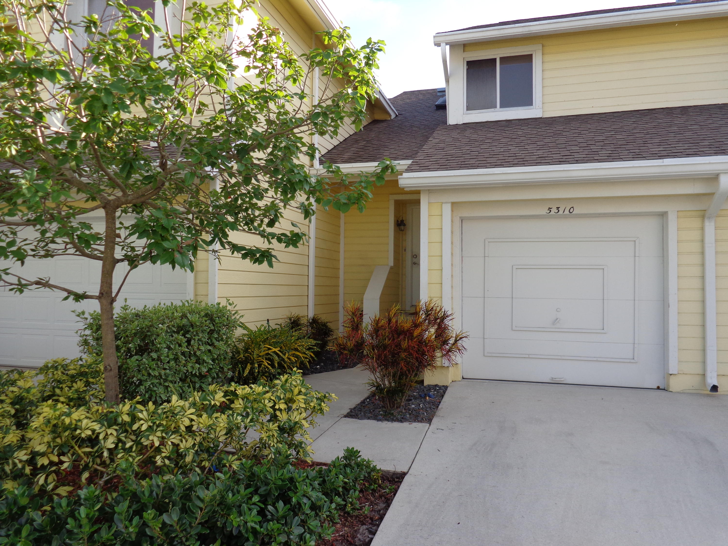 5310 Sapphire Boca Raton, FL 33431 - Photo 1 of 15 DSC00738