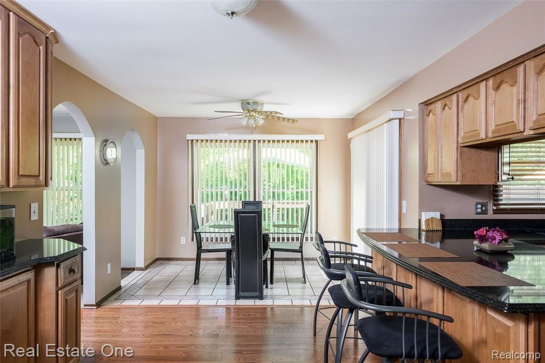 956 Homestead Court Rochester, MI 48309 - Photo 10 of 26 956 Homestead, Rochester Hills MI, Koteles, 05-19-16-1180-Edit.jpg