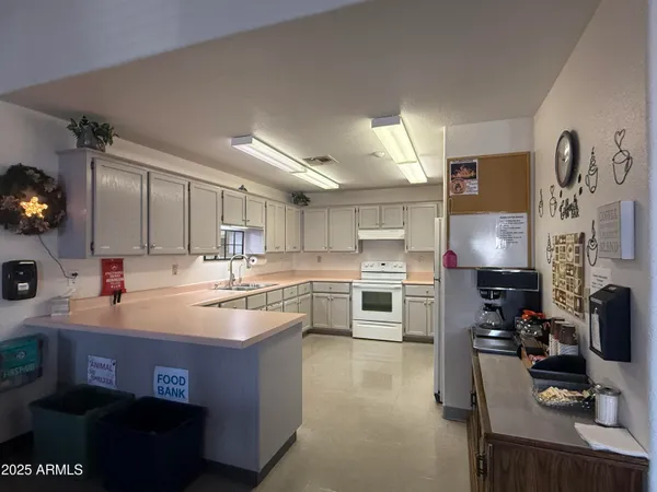 $60,000 | 3700 South Tomahawk Road, Unit 22, Apache Junction, AZ 85119