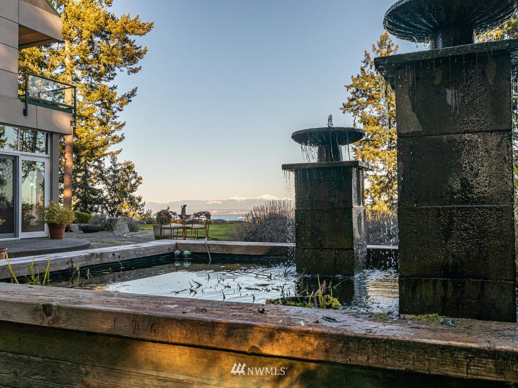 8045 Possession Road Clinton, WA 98236 - Photo 28 of 38