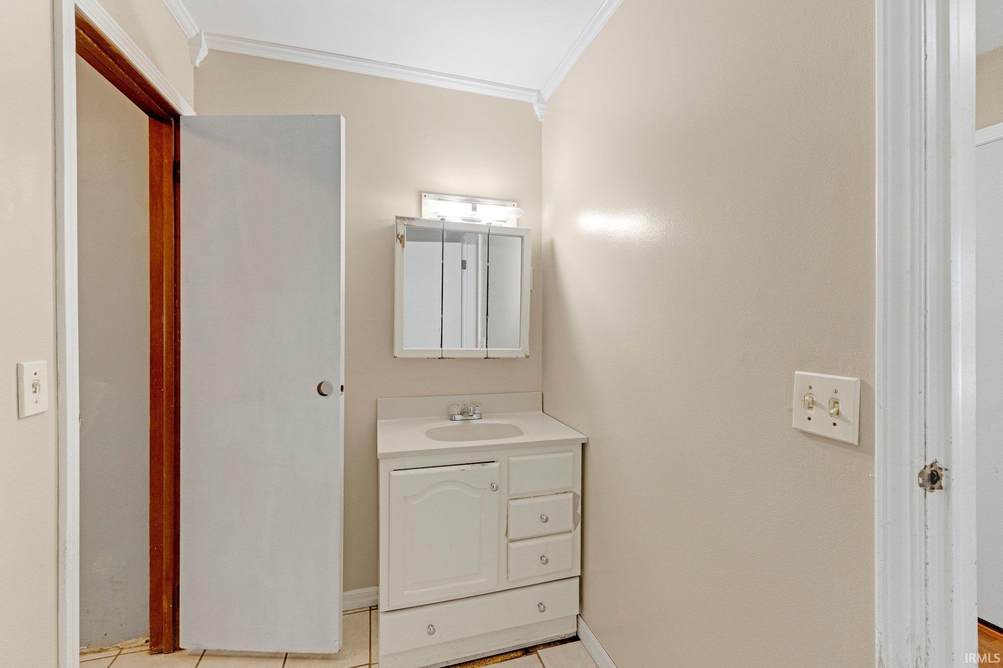 834 Applewood Road Fort Wayne, IN 46825 - Photo 14 of 36 Gallery Image 14