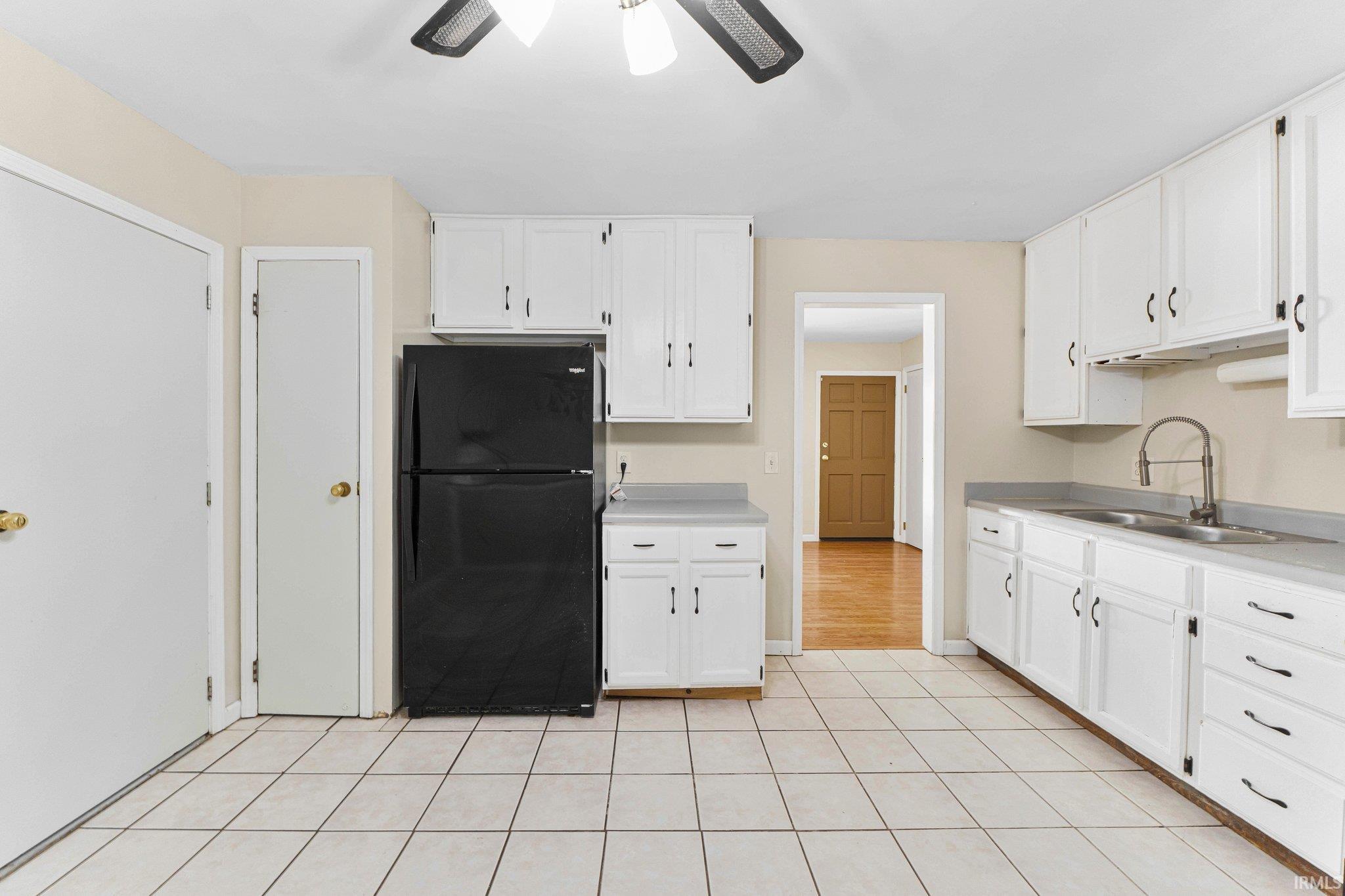 834 Applewood Road Fort Wayne, IN 46825 - Photo 17 of 36 Gallery Image 17