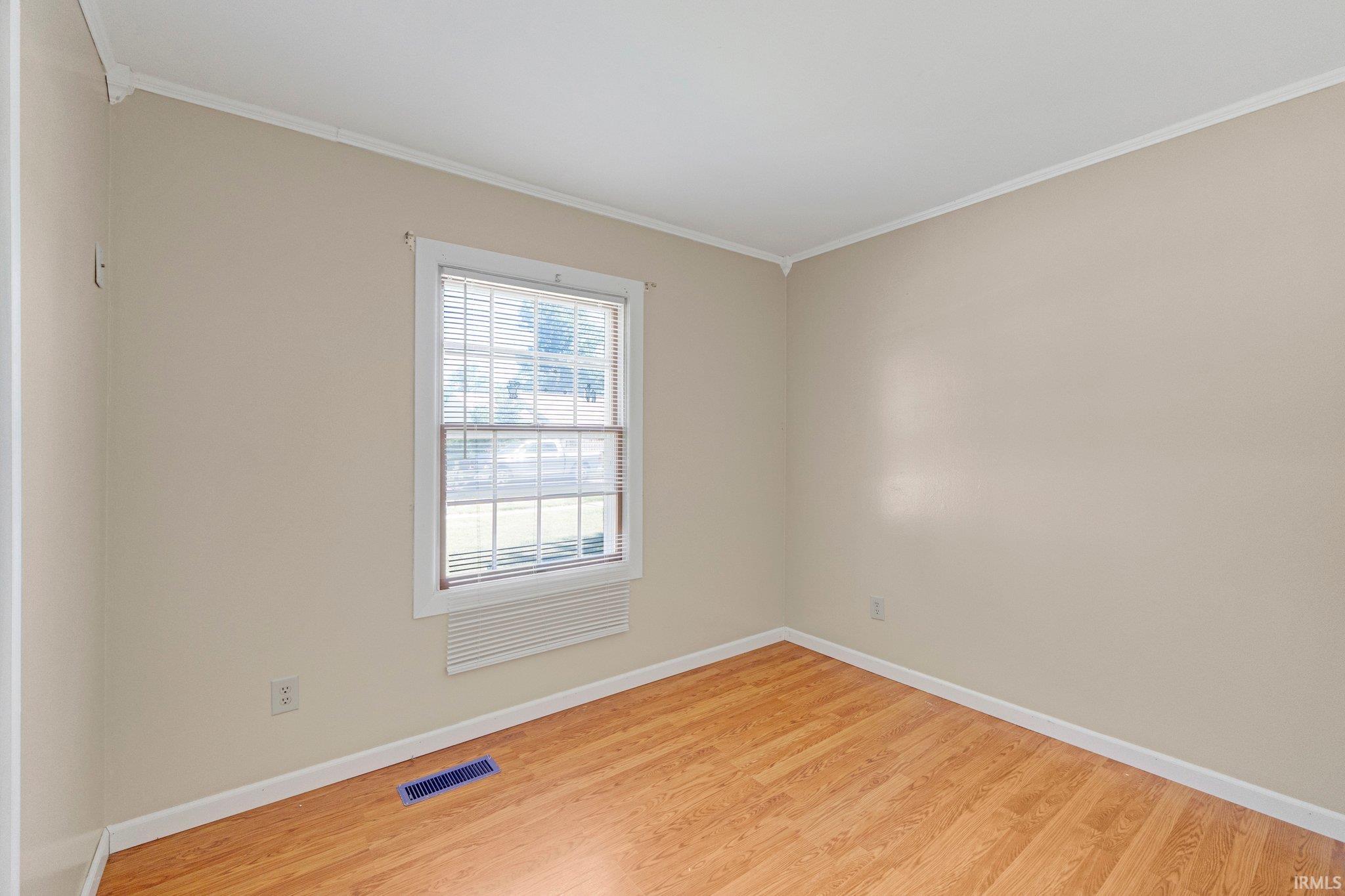834 Applewood Road Fort Wayne, IN 46825 - Photo 8 of 36 Gallery Image 8