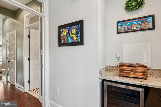 $395,000 | 2000 Fountain Street, Baltimore, MD 21231