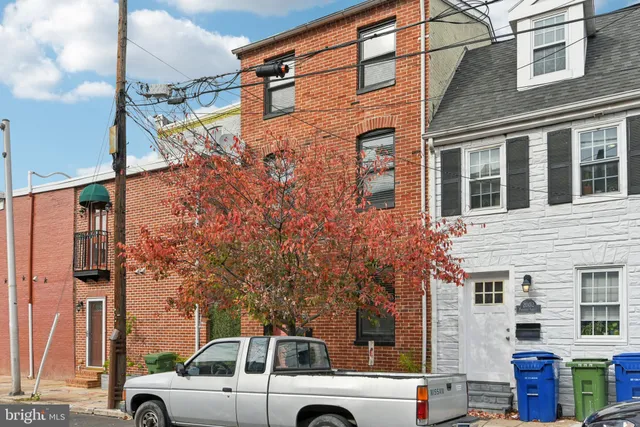 $395,000 | 2000 Fountain Street, Baltimore, MD 21231
