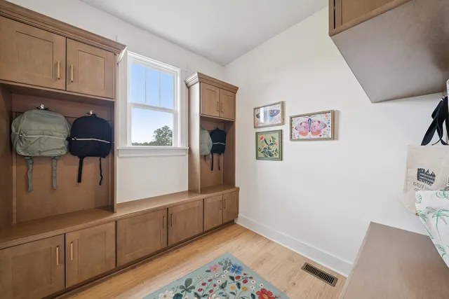 $699,900 | 4009 Grange Circle, Summerville, SC 29486