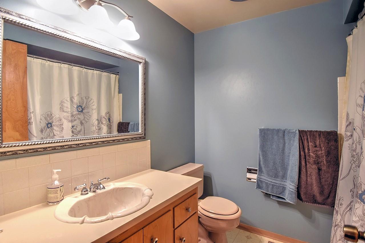 9916 North Huntington Road Spokane, WA 99218 - Photo 14 of 20