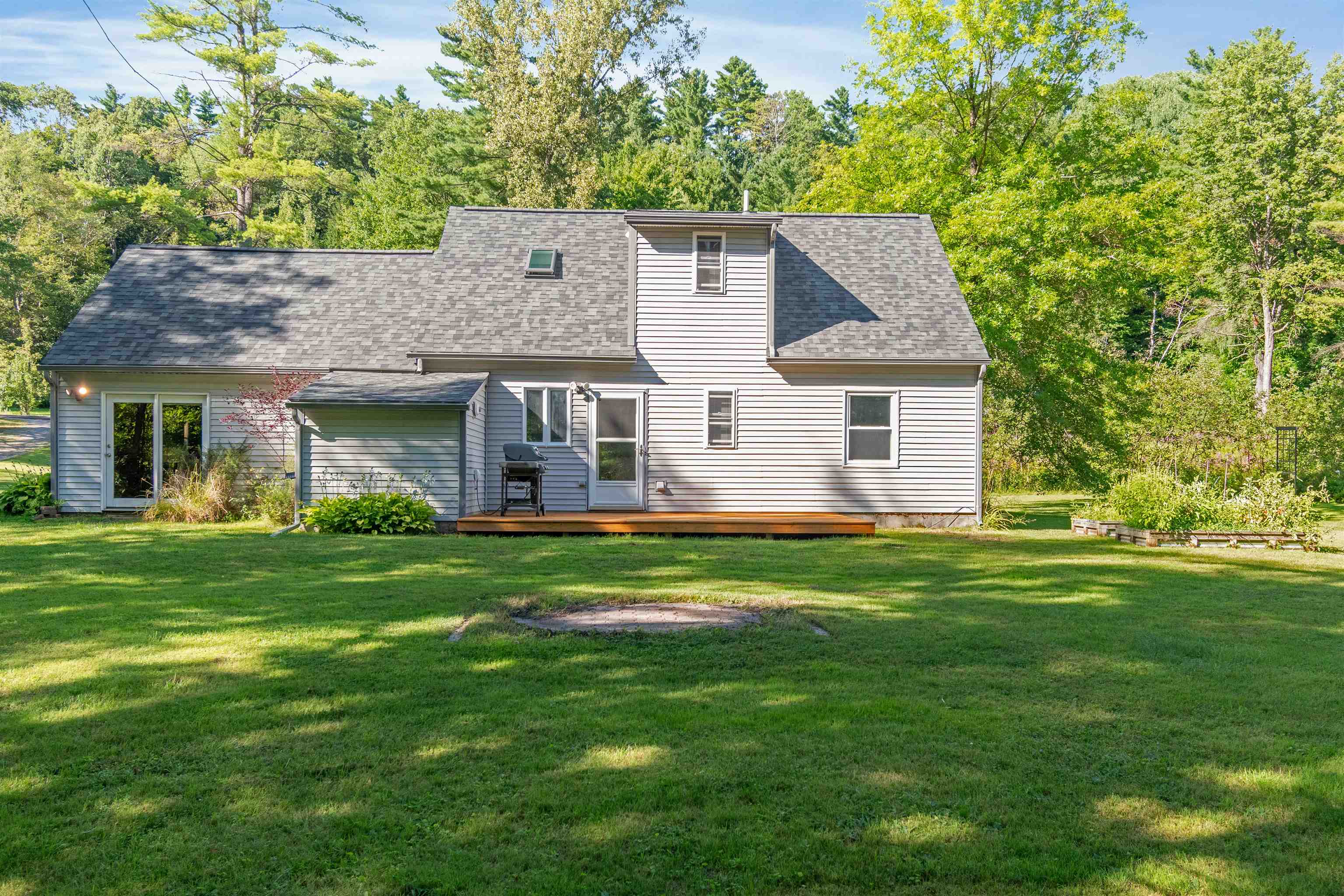 123 Red Clover Way Milton, VT 05468 - Photo 6 of 60 Gallery Image 6