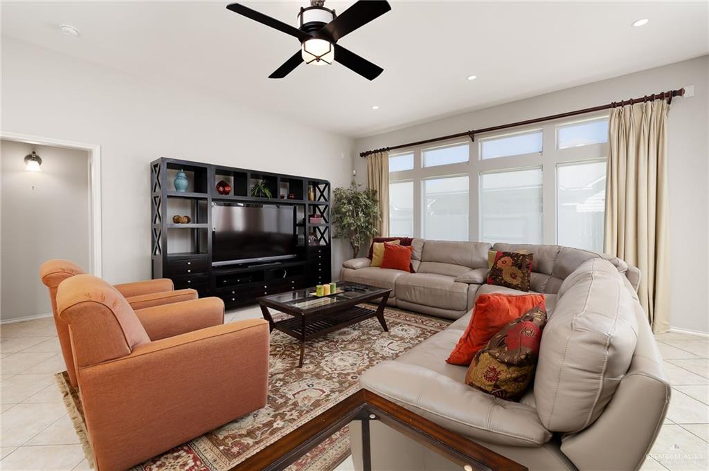 3005 San Rafael Street Mission, TX 78572 - Photo 8 of 17