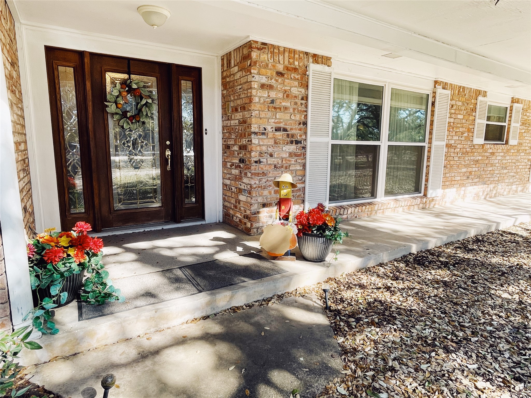 700 Shanklin Road Belton, TX 76513 - Photo 1 of 33 a view of a house with backyard