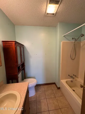 $205,000 | 13 C Bond Road, Wiggins, MS 39577