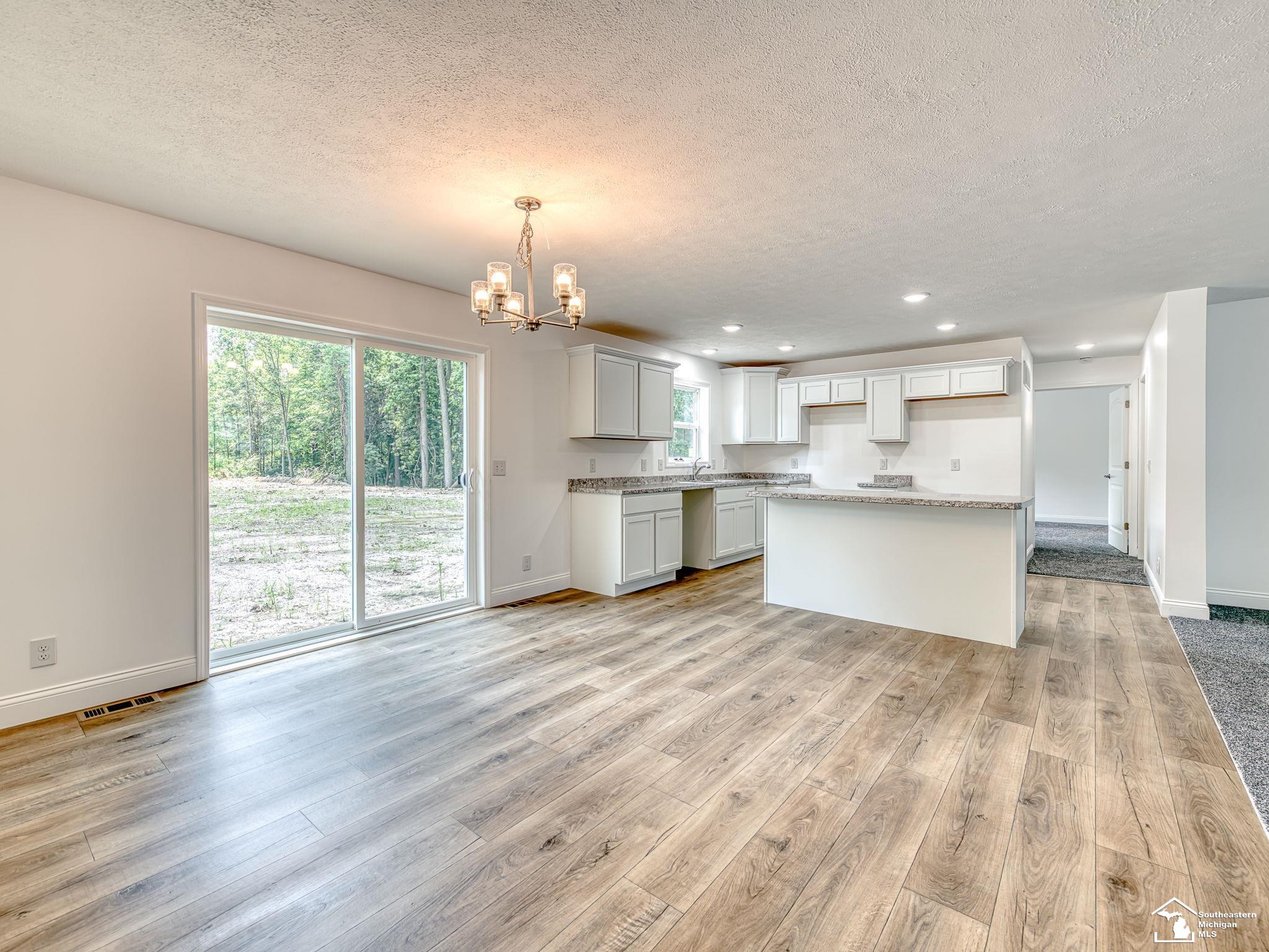 3901 Kane Road Carleton, MI 48117 - Photo 13 of 54