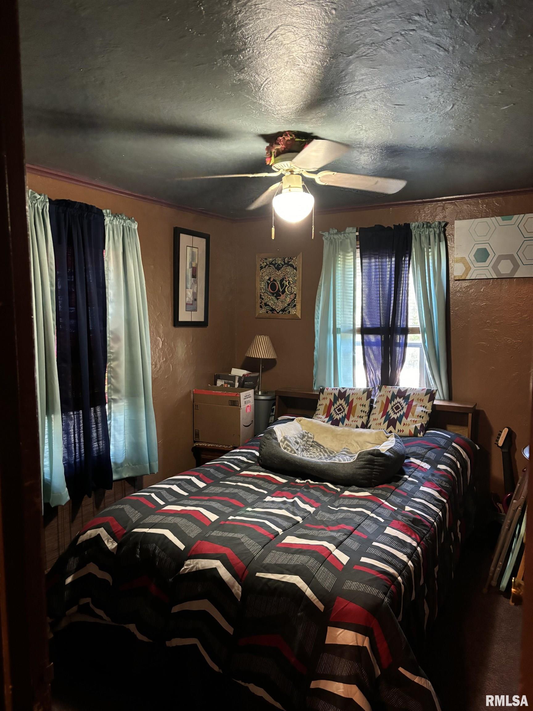 1526 Spring Bay Road East Peoria, IL 61611 - Photo 10 of 19 Gallery Image 10