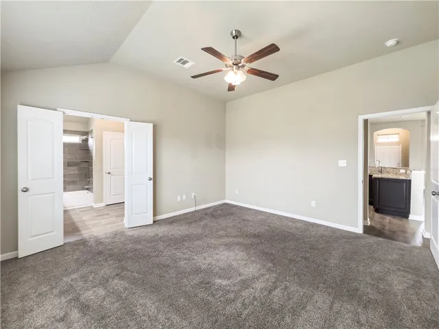 $1,900 | 2105 Dumfries Drive, Bryan, TX 77807