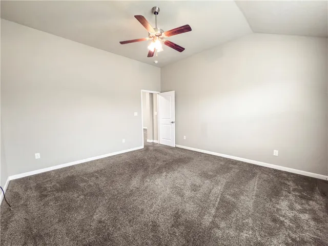 $1,900 | 2105 Dumfries Drive, Bryan, TX 77807