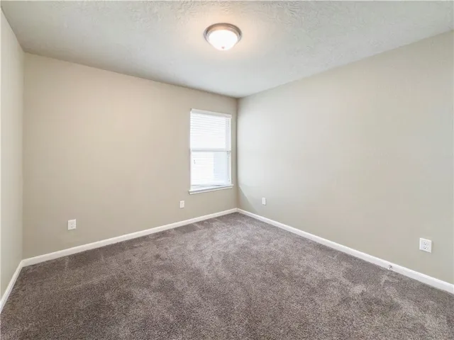 $1,900 | 2105 Dumfries Drive, Bryan, TX 77807