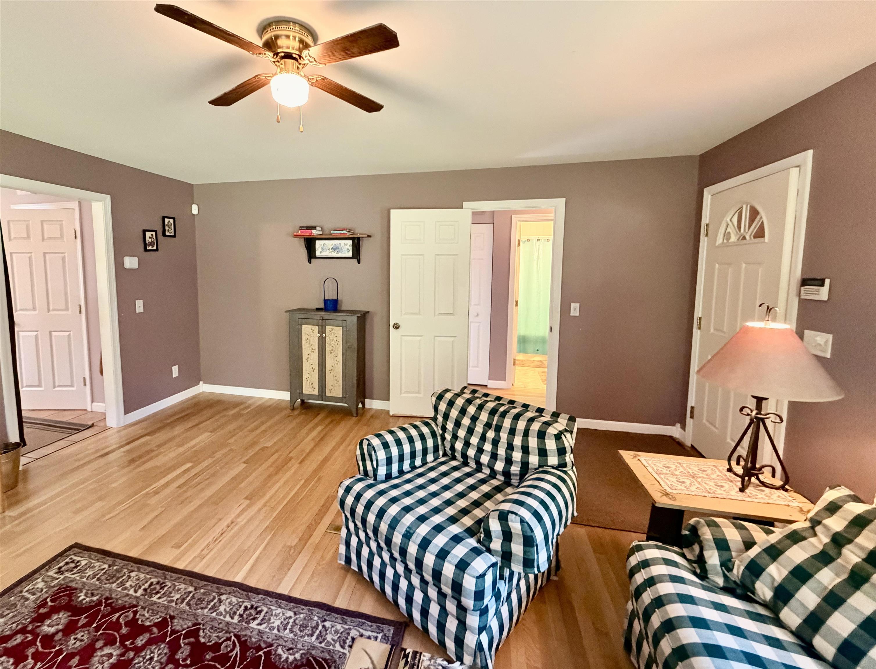 52 Ruth Way Wilmington, VT 05363 - Photo 4 of 59