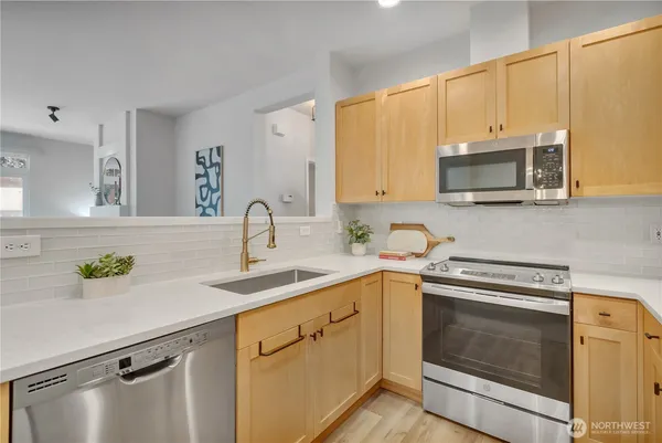 $610,000 | 4478 248th Lane Southeast, Sammamish, WA 98029