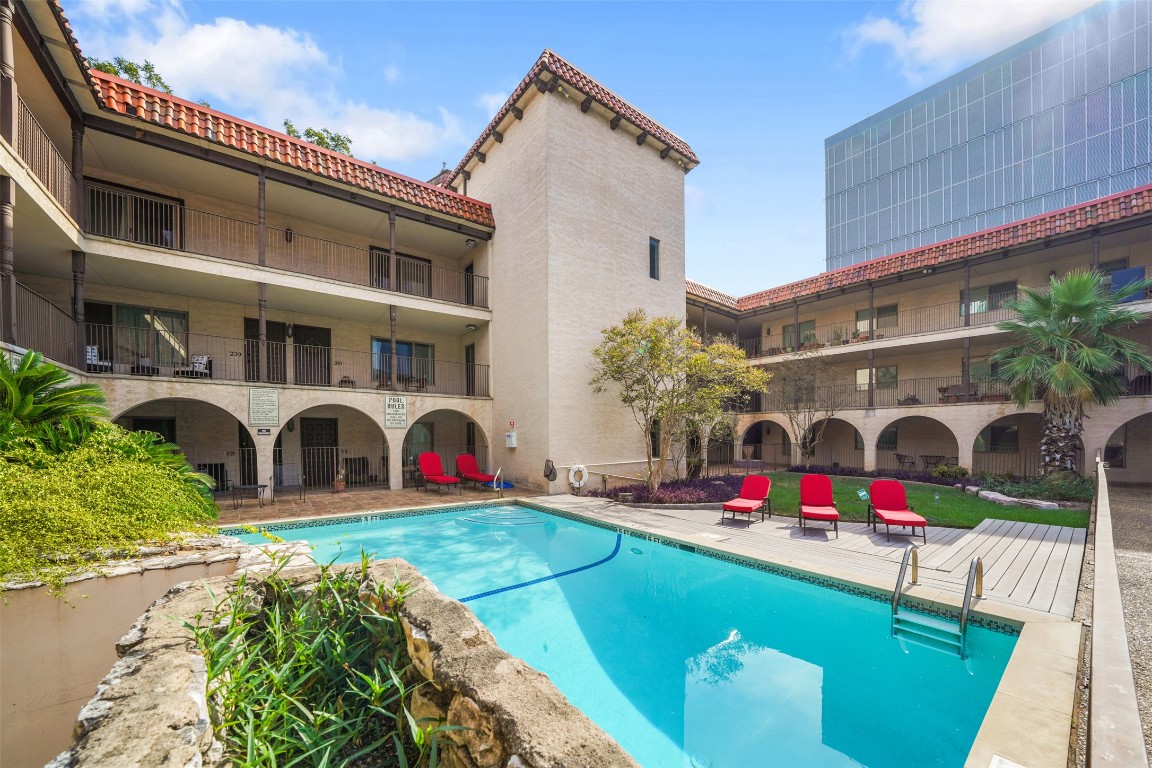 505 West 7th Street, Unit 113 Austin, TX 78701 - Photo 22 of 26 a view of outdoor space yard and patio