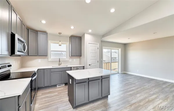 $309,900 | 119 Peruque Creek Manor, Wright City, MO 63390