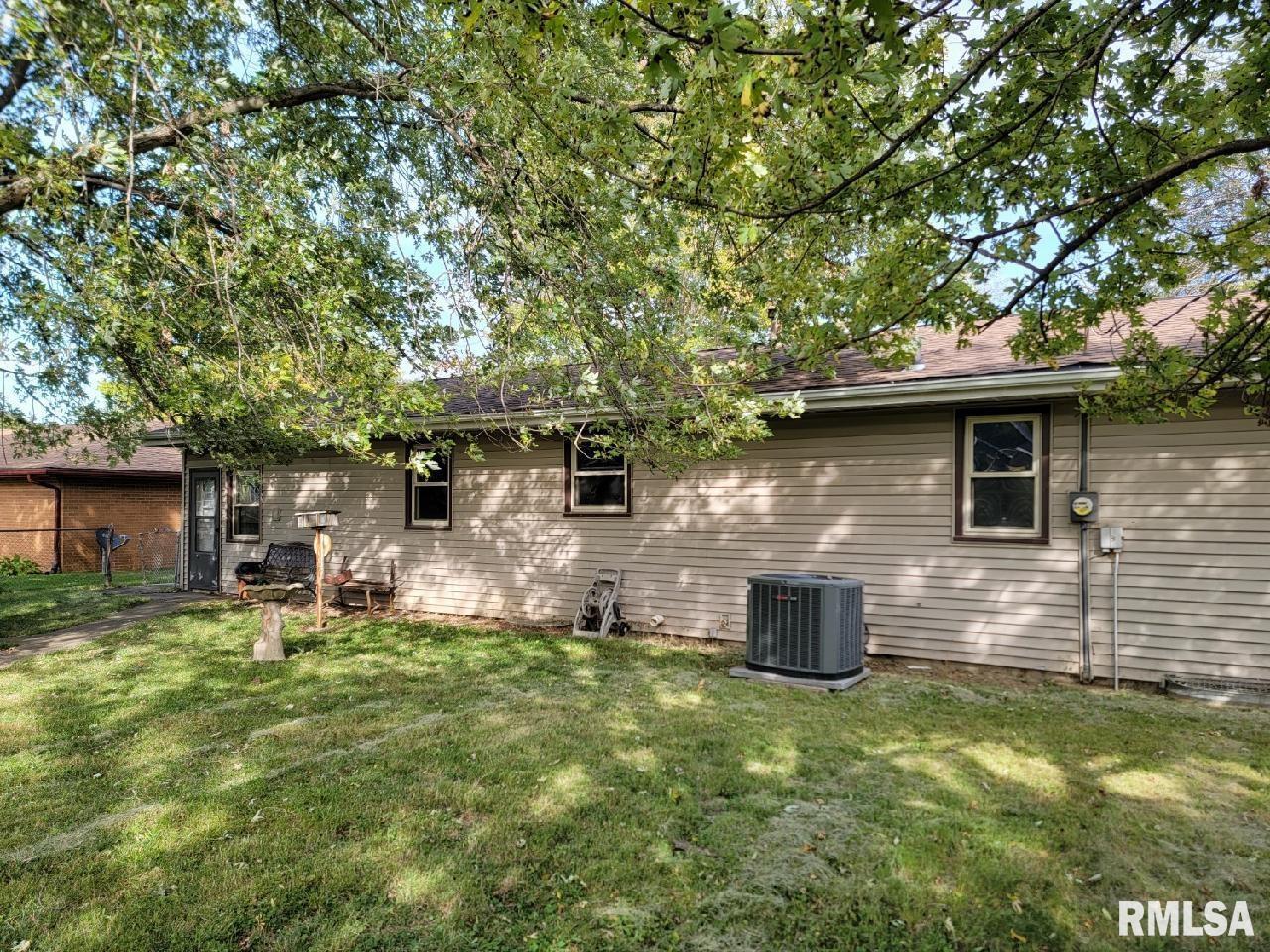 2511 Daycor Divide Bartonville, IL 61607 - Photo 30 of 31