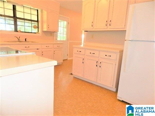 228 Dallas Loop Road Trafford, AL 35172 - Photo 4 of 29