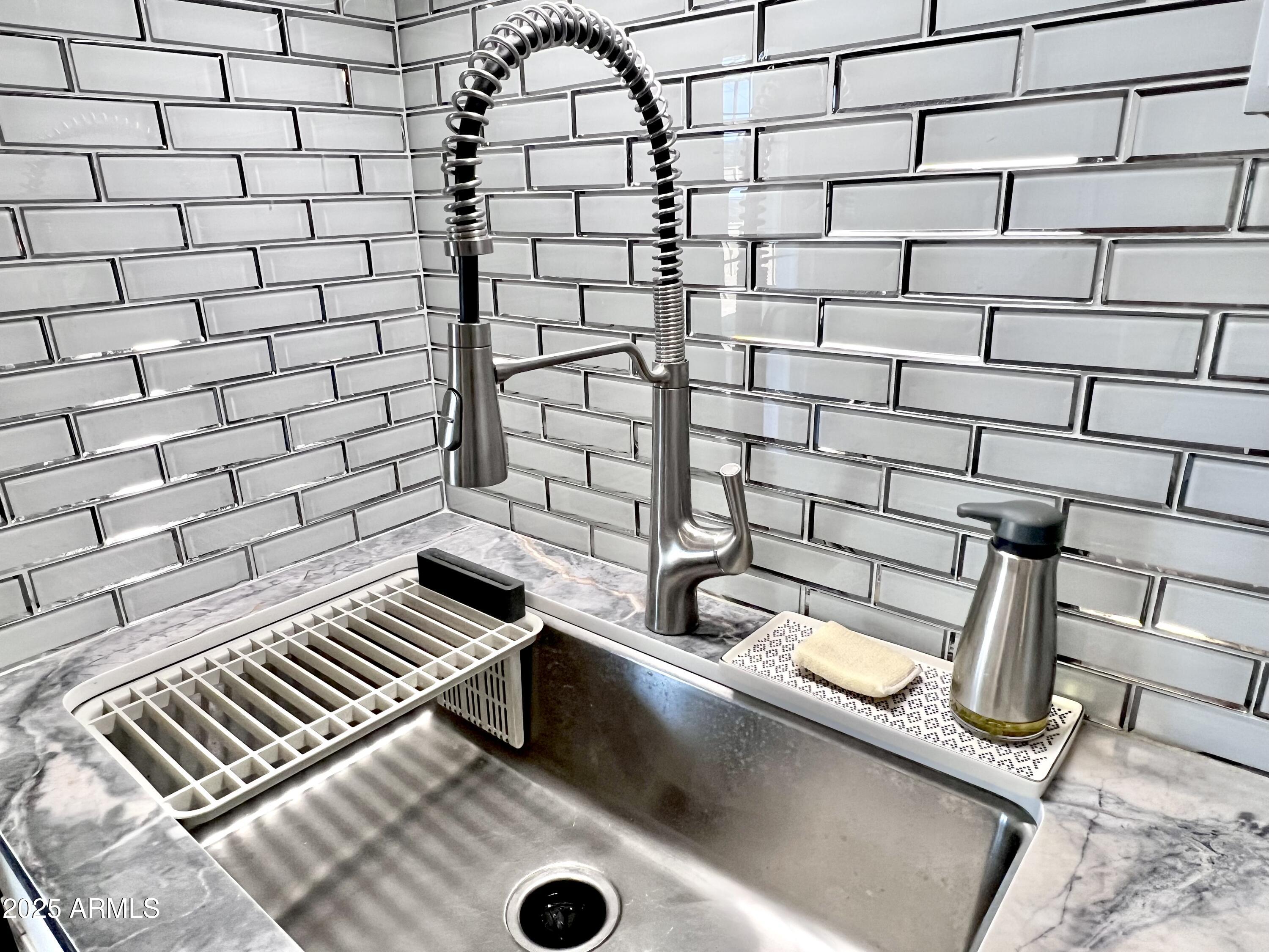3328 West Charter Oak Road Phoenix, AZ 85029 - Photo 4 of 39 a view of a sink