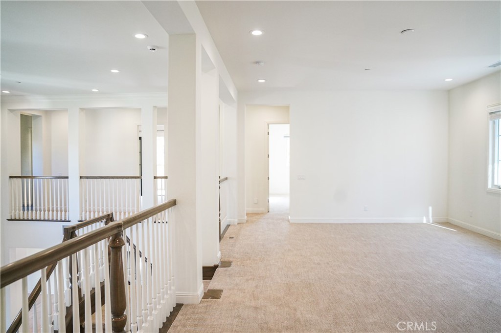 111 Lanzon Irvine, CA 92602 - Photo 22 of 42 a view of entryway