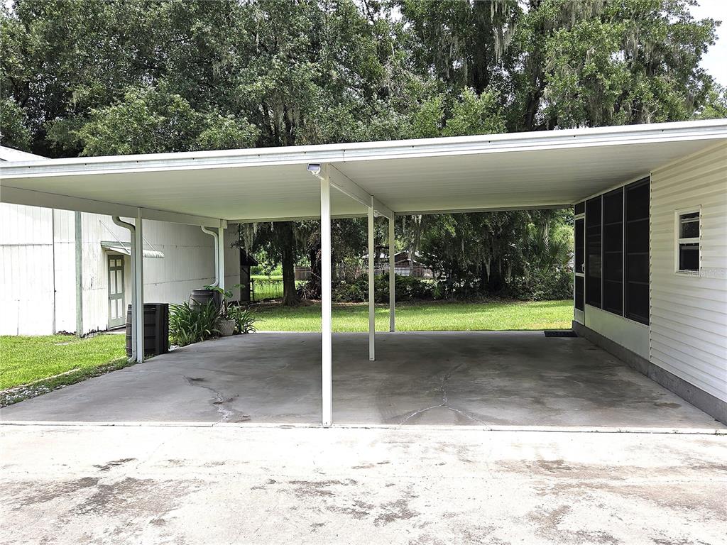1214 Jerry Smith Road Dover, FL 33527 - Photo 12 of 50 Gallery Image 12