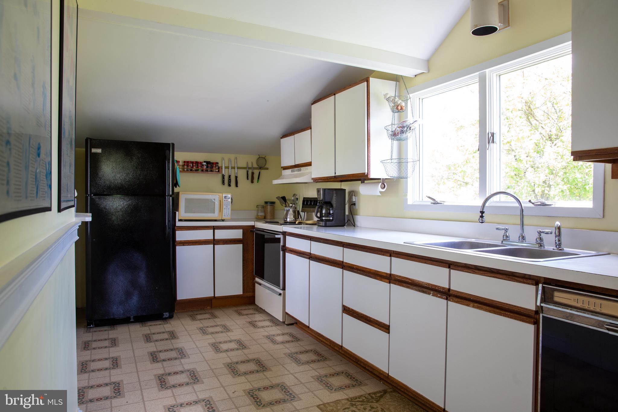 6501 Stump Road Pipersville, PA 18947 - Photo 12 of 39 kitchen