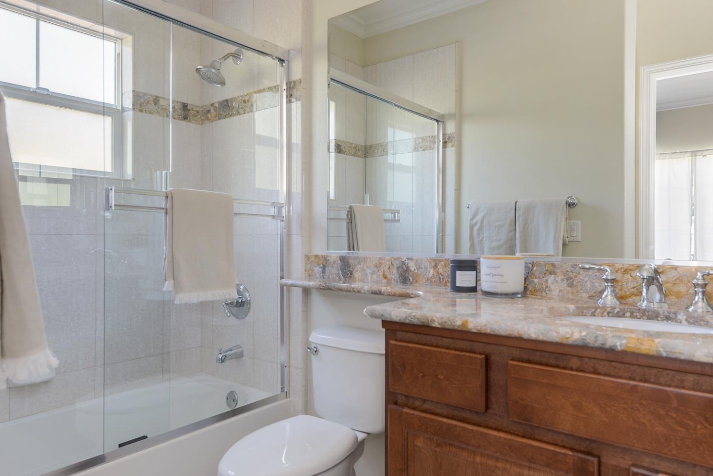 2210 Raspberry Lane Mountain View, CA 94043 - Photo 8 of 27 Gallery Image 8