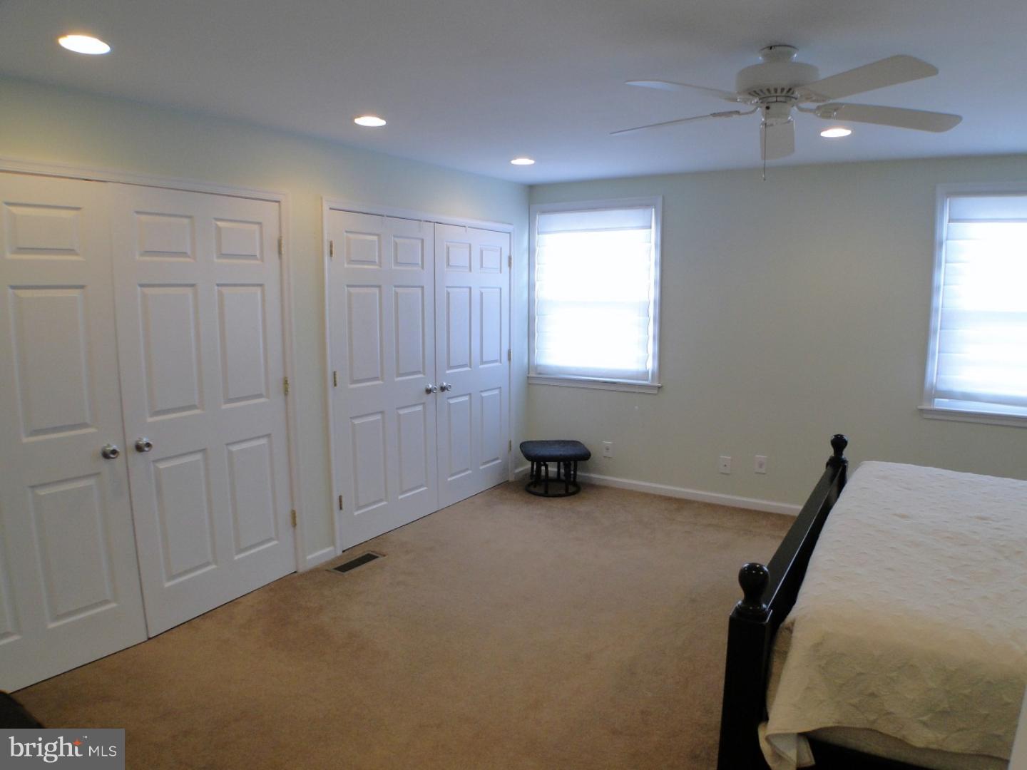 11858 Basile Road Philadelphia, PA 19154 - Photo 15 of 25 Closet