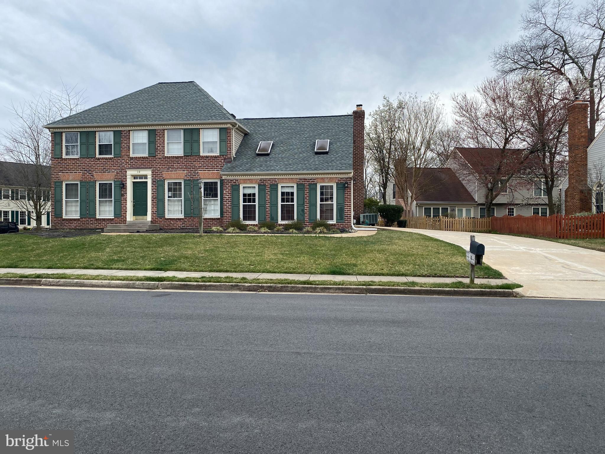 10 Whittingham Circle Sterling, VA 20165 - Photo 2 of 25 Front view