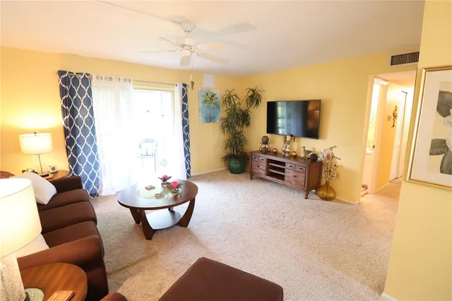 $135,000 | 1815 Restful Drive, Unit N27, Bradenton, FL 34207