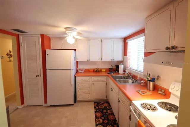 $135,000 | 1815 Restful Drive, Unit N27, Bradenton, FL 34207