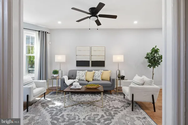 $819,500 | 1020 10th Street Northeast, Washington, DC 20002