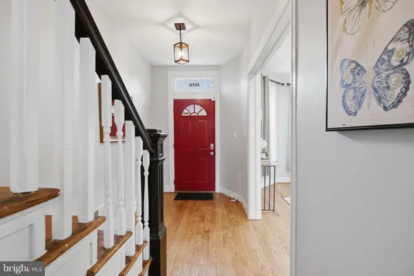 $819,500 | 1020 10th Street Northeast, Washington, DC 20002
