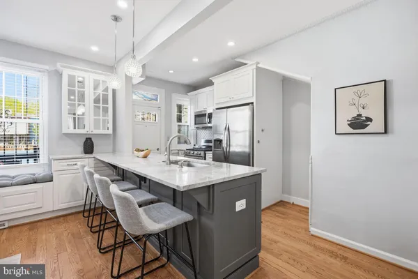 $819,500 | 1020 10th Street Northeast, Washington, DC 20002