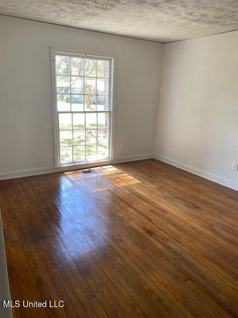 536 Belvedere Road Jackson, MS 39206 - Photo 4 of 18 IMG_6122