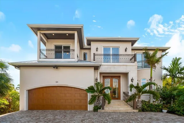 $5,490,000 | 511 Bayview Drive, Holmes Beach, FL 34217