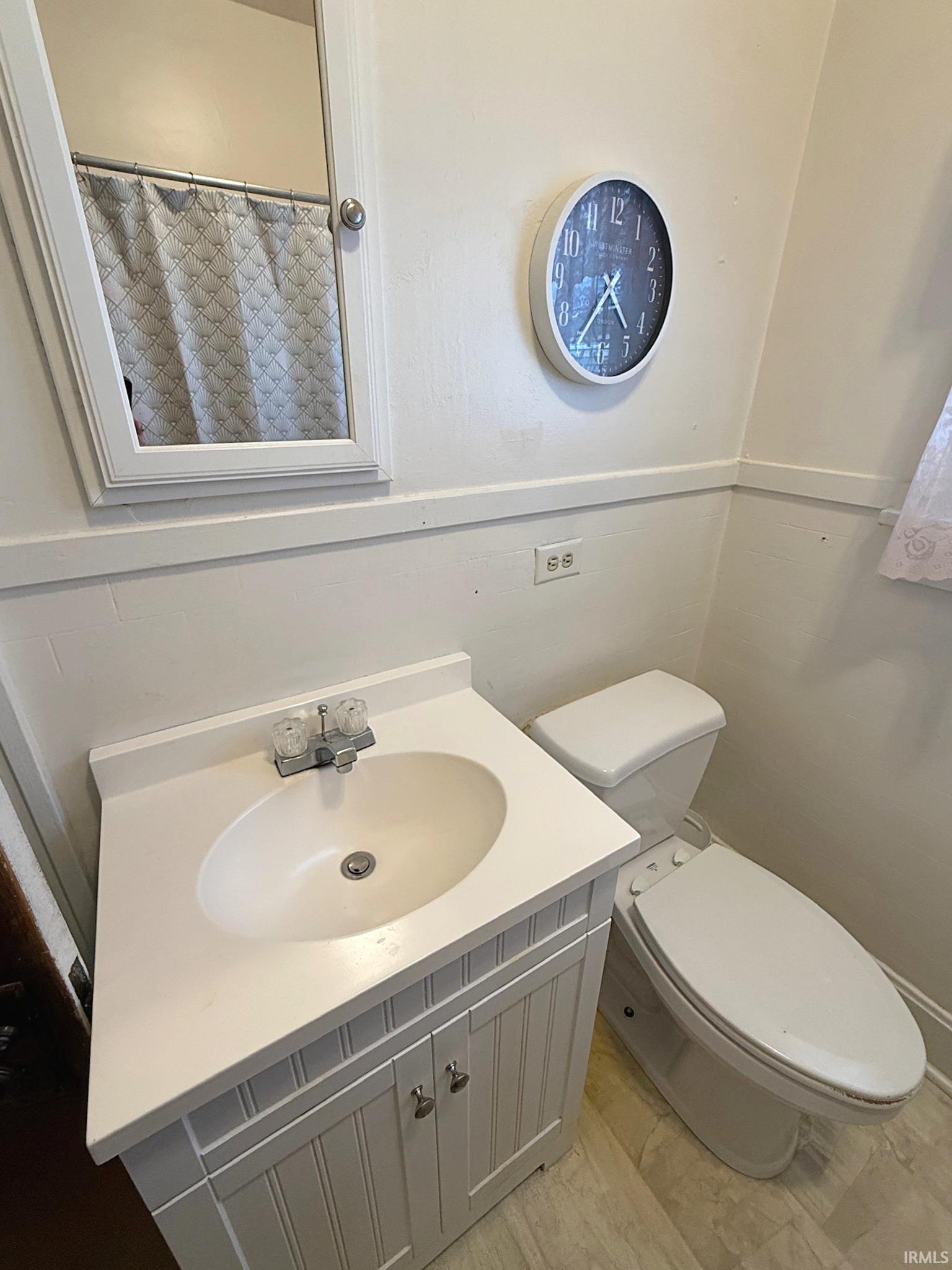 1305 State Street Washington, IN 47501 - Photo 20 of 34 Gallery Image 20