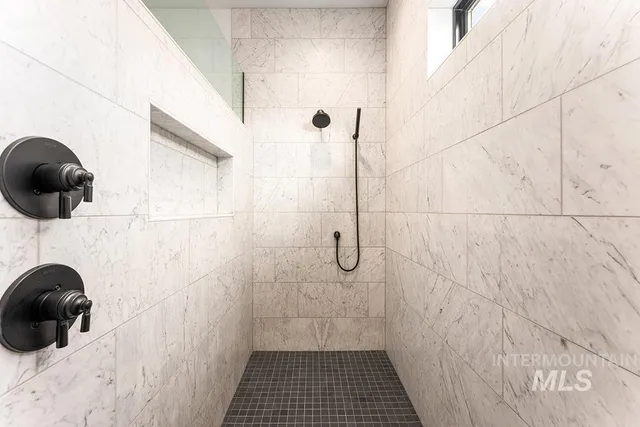 $1,289,000 | 3437 West Tahoe View Street, Eagle, ID 83616