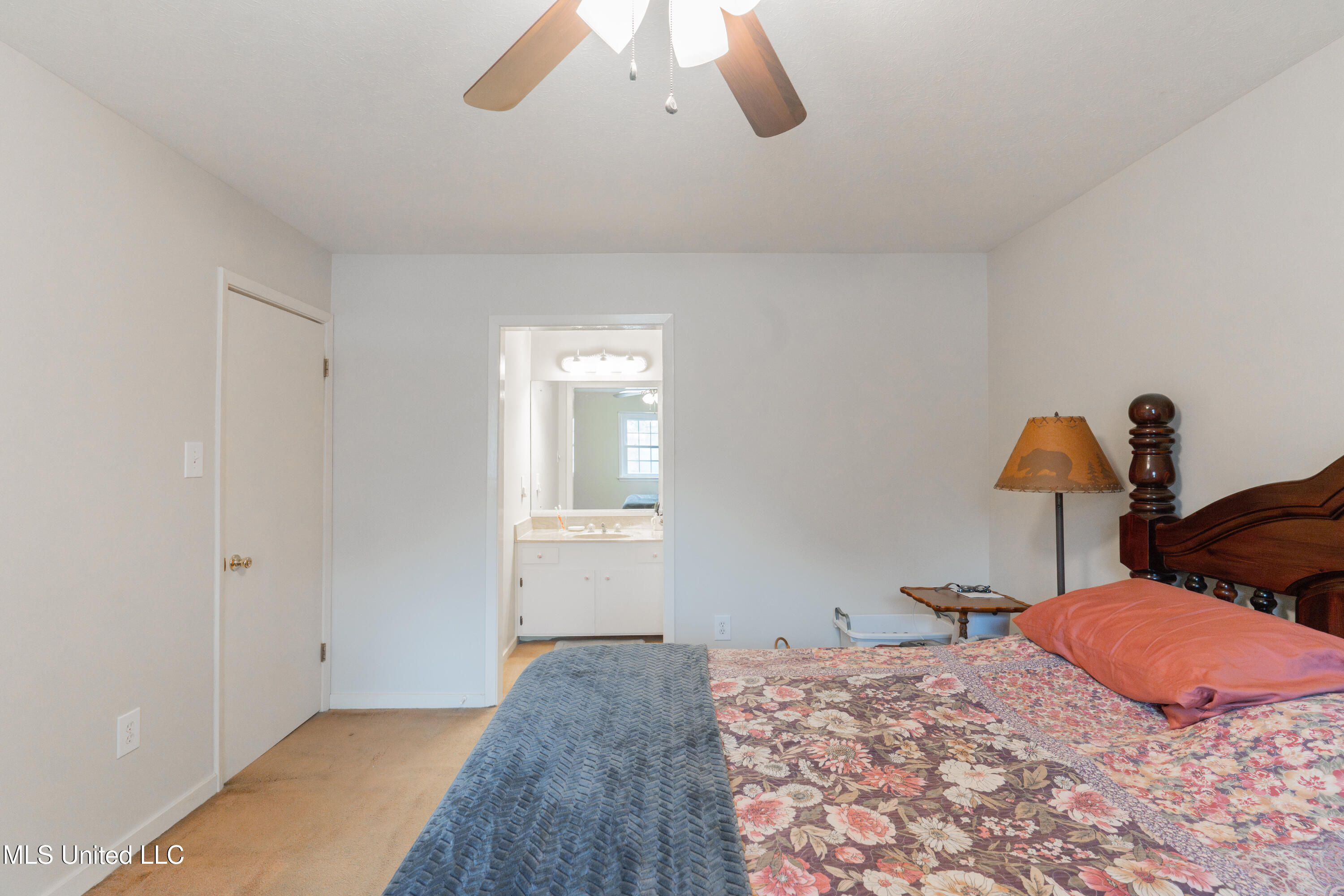108 Pebble Lane Clinton, MS 39056 - Photo 38 of 60 38-PrimaryBedroom