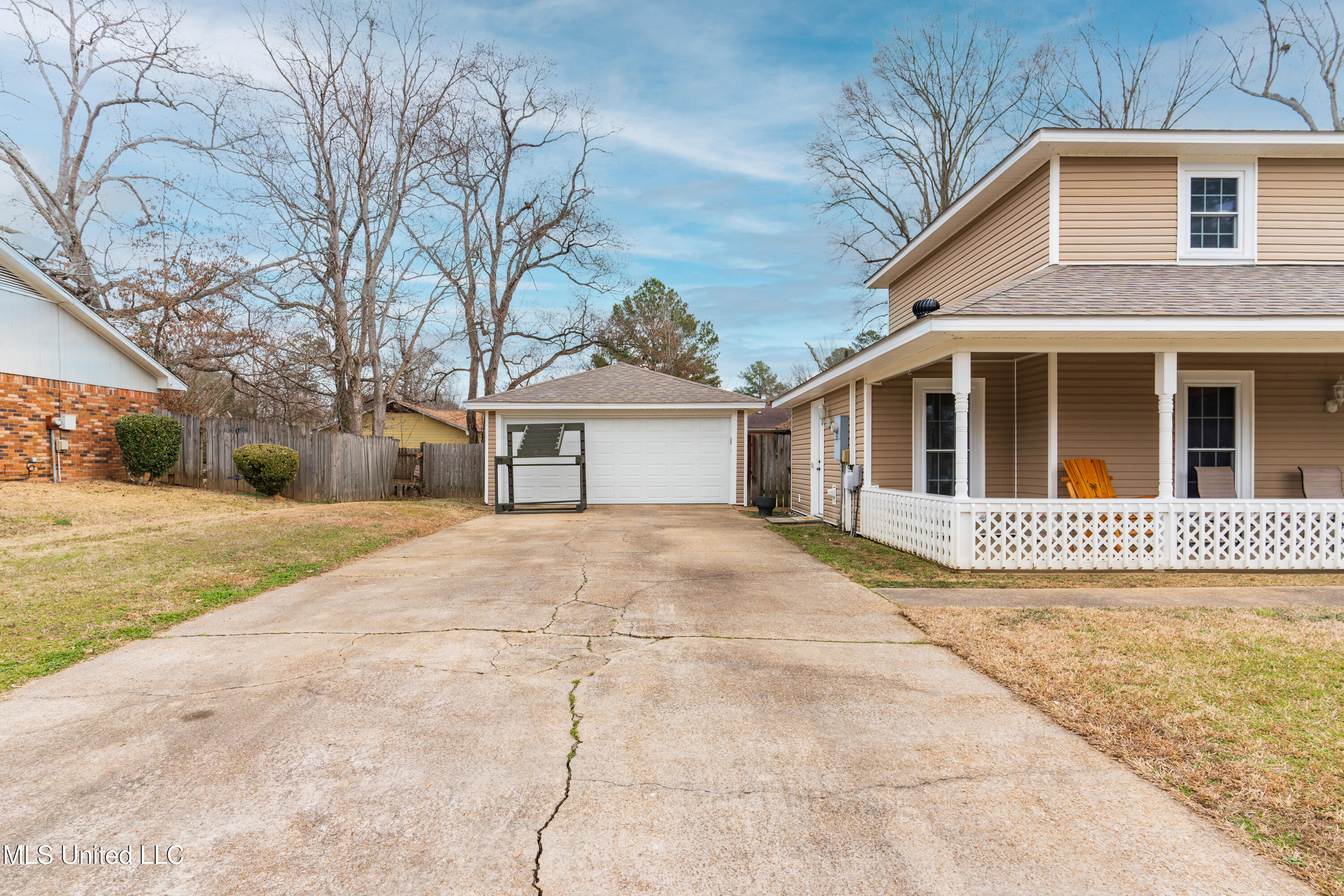 108 Pebble Lane Clinton, MS 39056 - Photo 5 of 60 5-Front