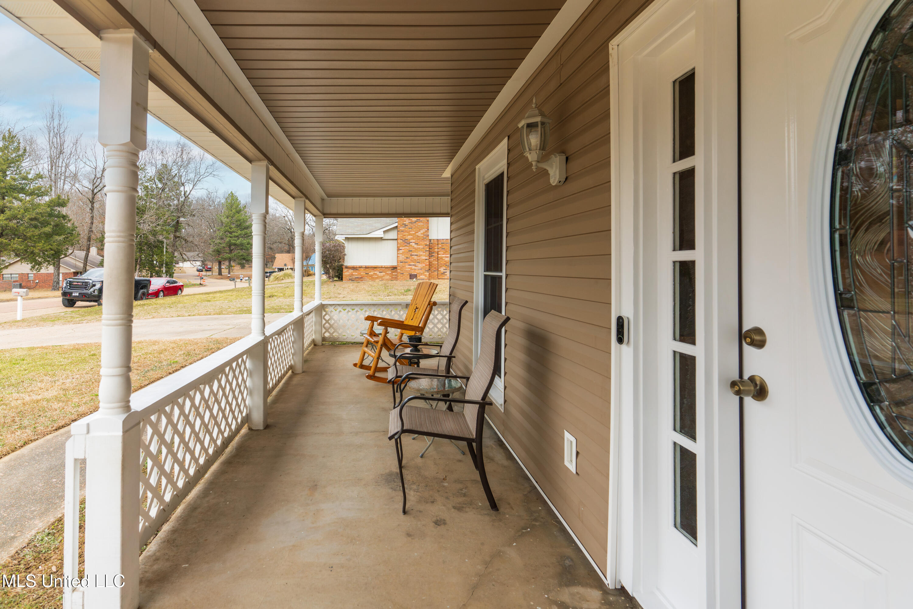 108 Pebble Lane Clinton, MS 39056 - Photo 9 of 60 9-Front