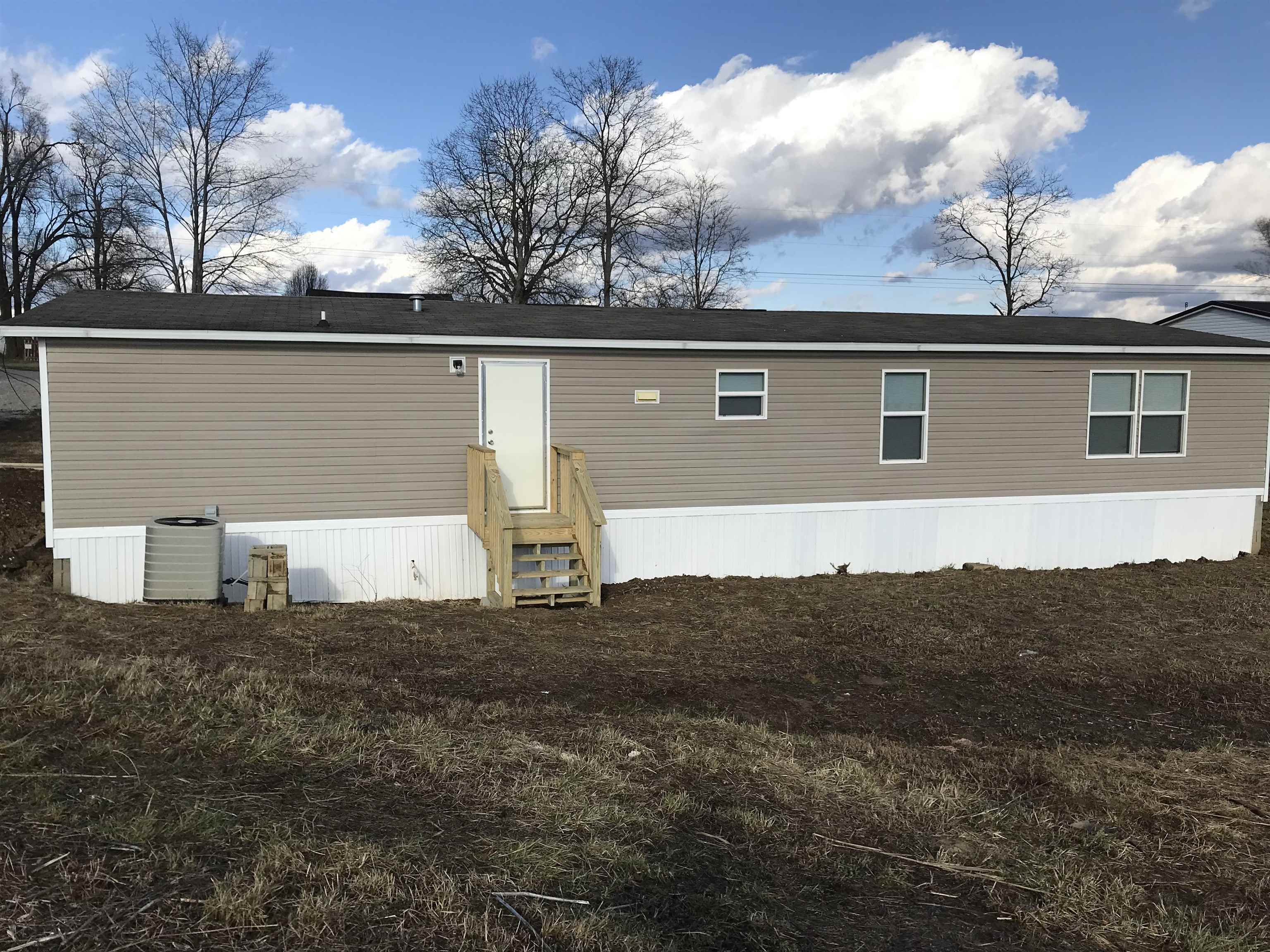1708 James Road Wallingford, KY 41093 - Photo 2 of 24